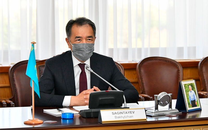 Аким мегаполиса Б. Сагинтаев принял главу представительства ЕС в Казахстане К. Янкаускаса.