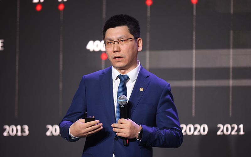Steven Zhao delivered a keynote speech titled Innovations Never Stop